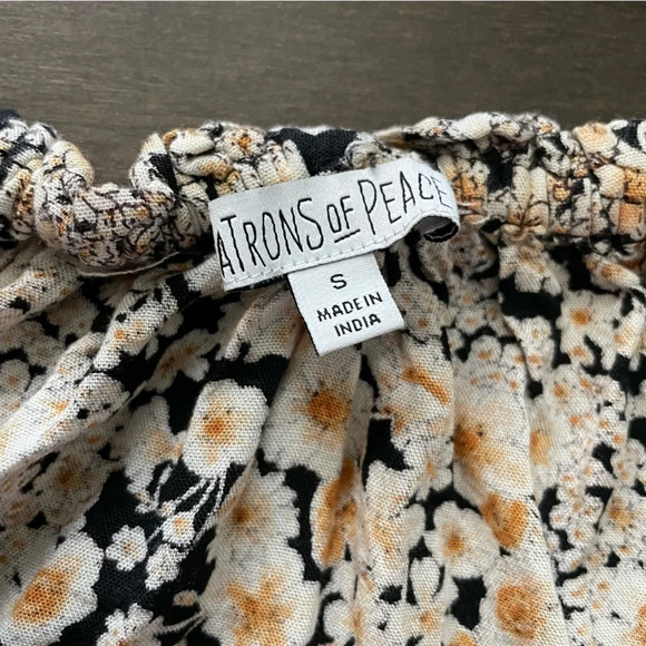 Patrons of Peace - Women’s Small Floral Dress - Picture 3 of 8